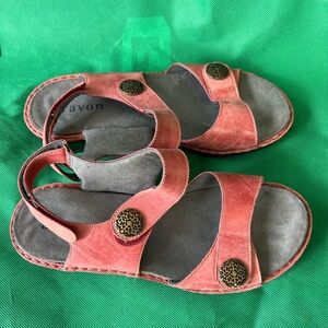 Aravon Coral Pink Leather Slingback Sandals
